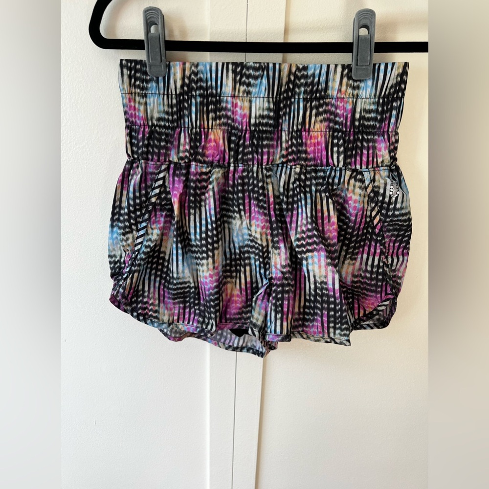 Free‎ People FP Movement Way Home Black Colorful Women’s Shorts Size Medium